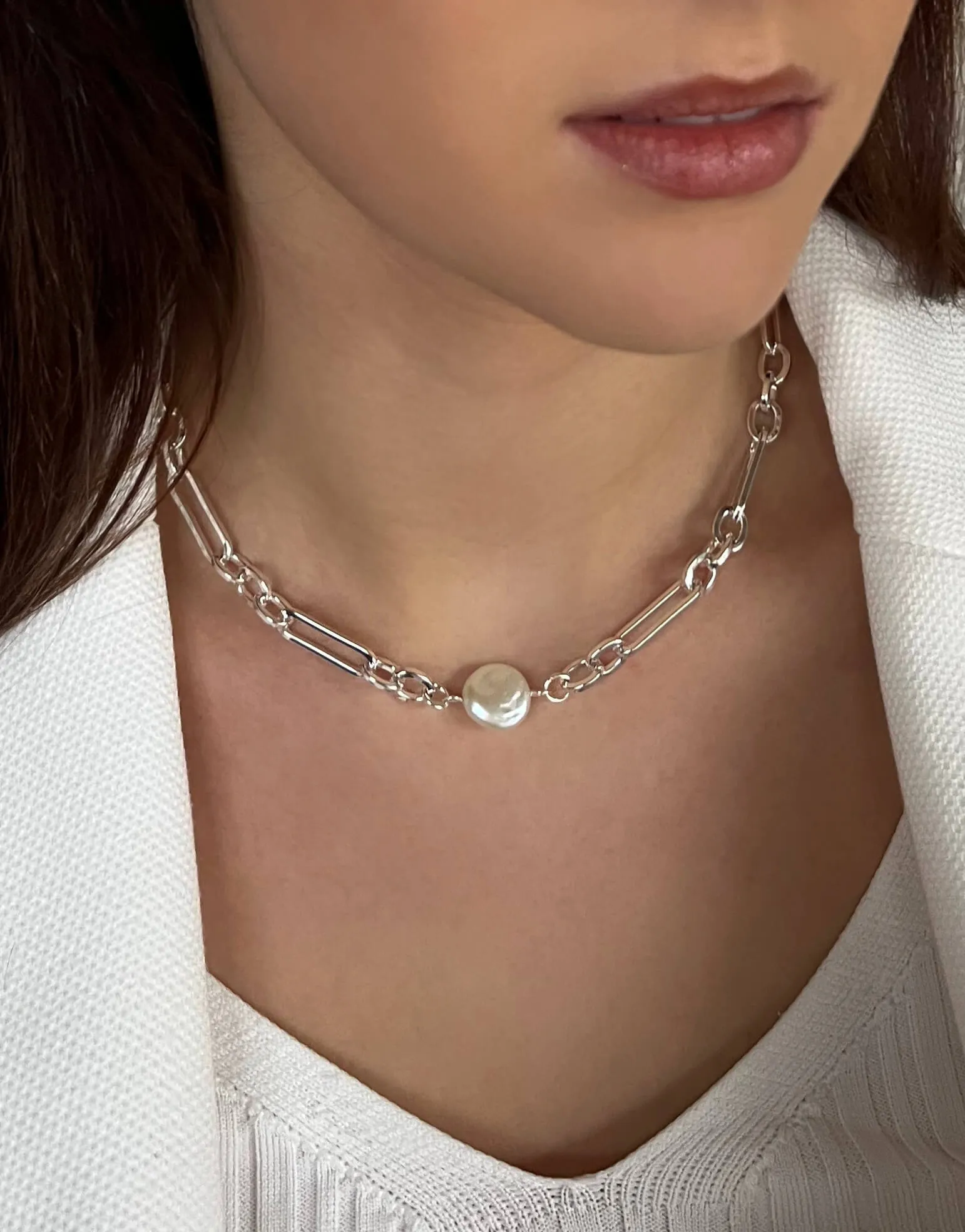 Absolute Silver Chain Pearl Necklace