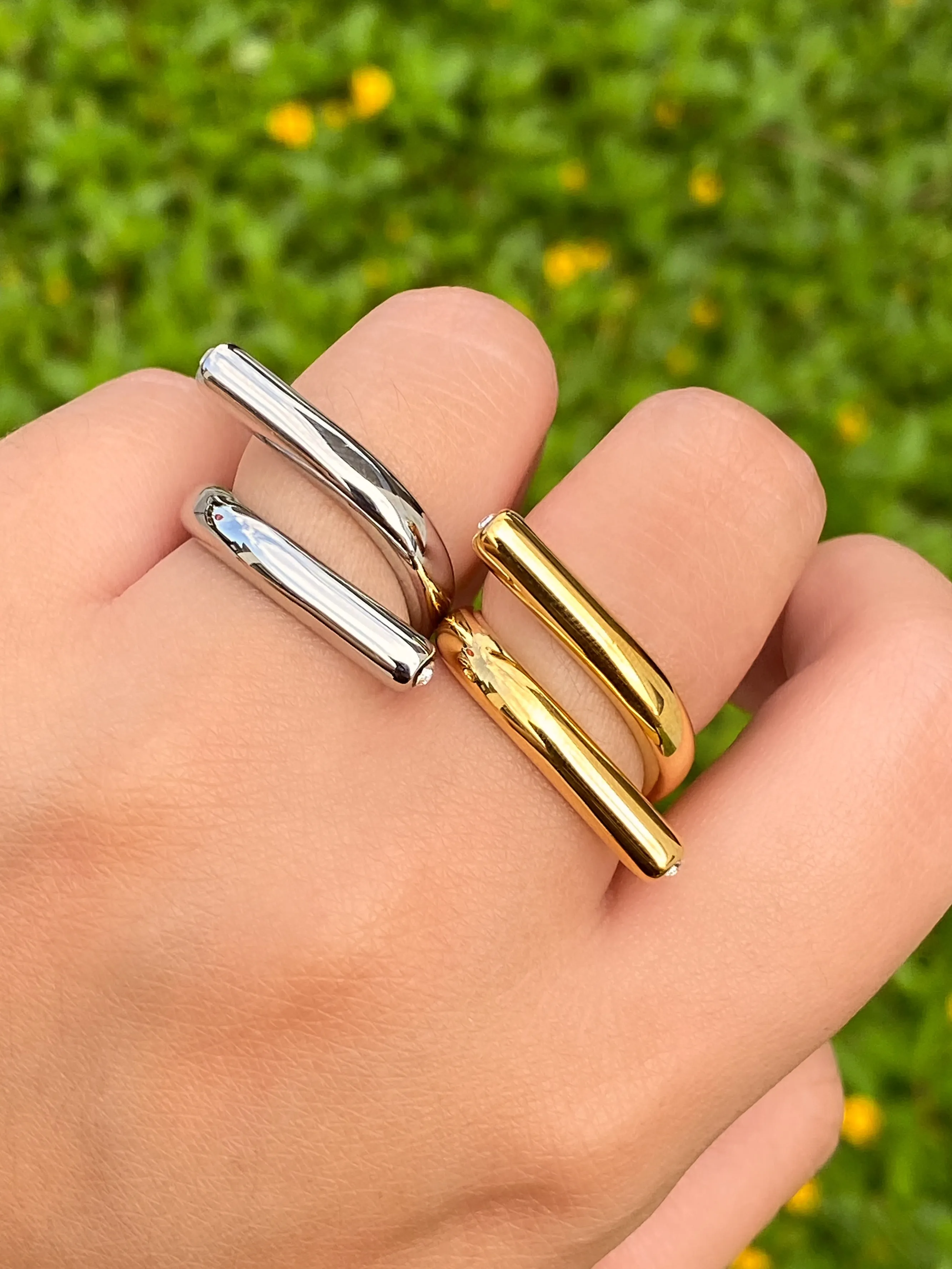 Anillo Cruzado Con Zirconia