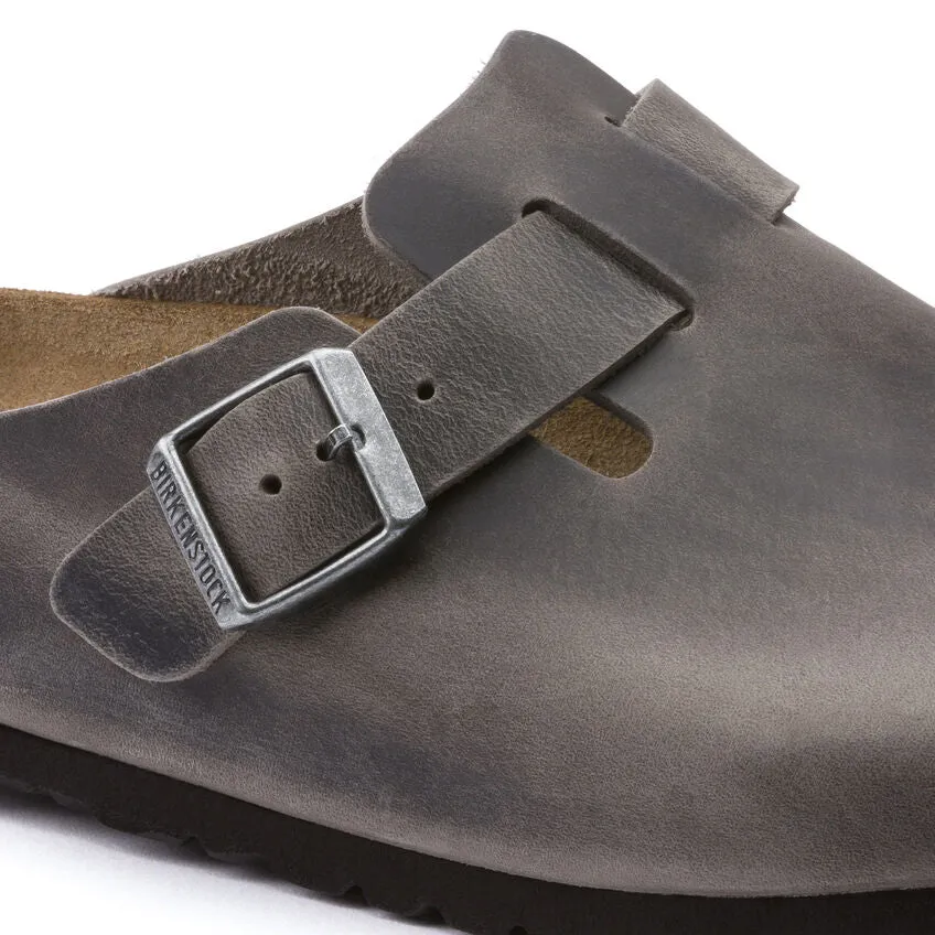 Boston Soft Footbed Oiled Leather Iron