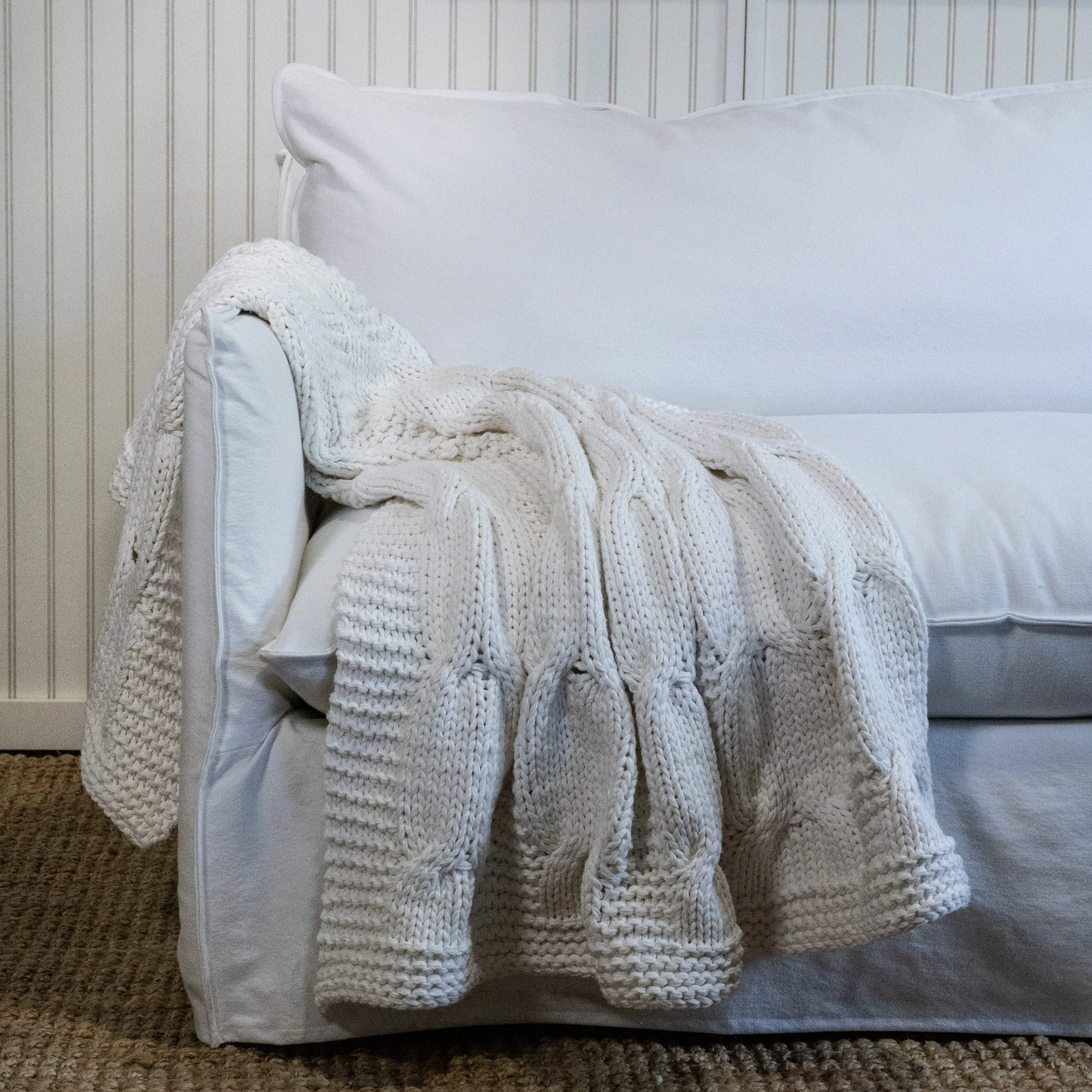 Chunky Cable Throw - White