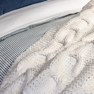 Chunky Cable Throw - White