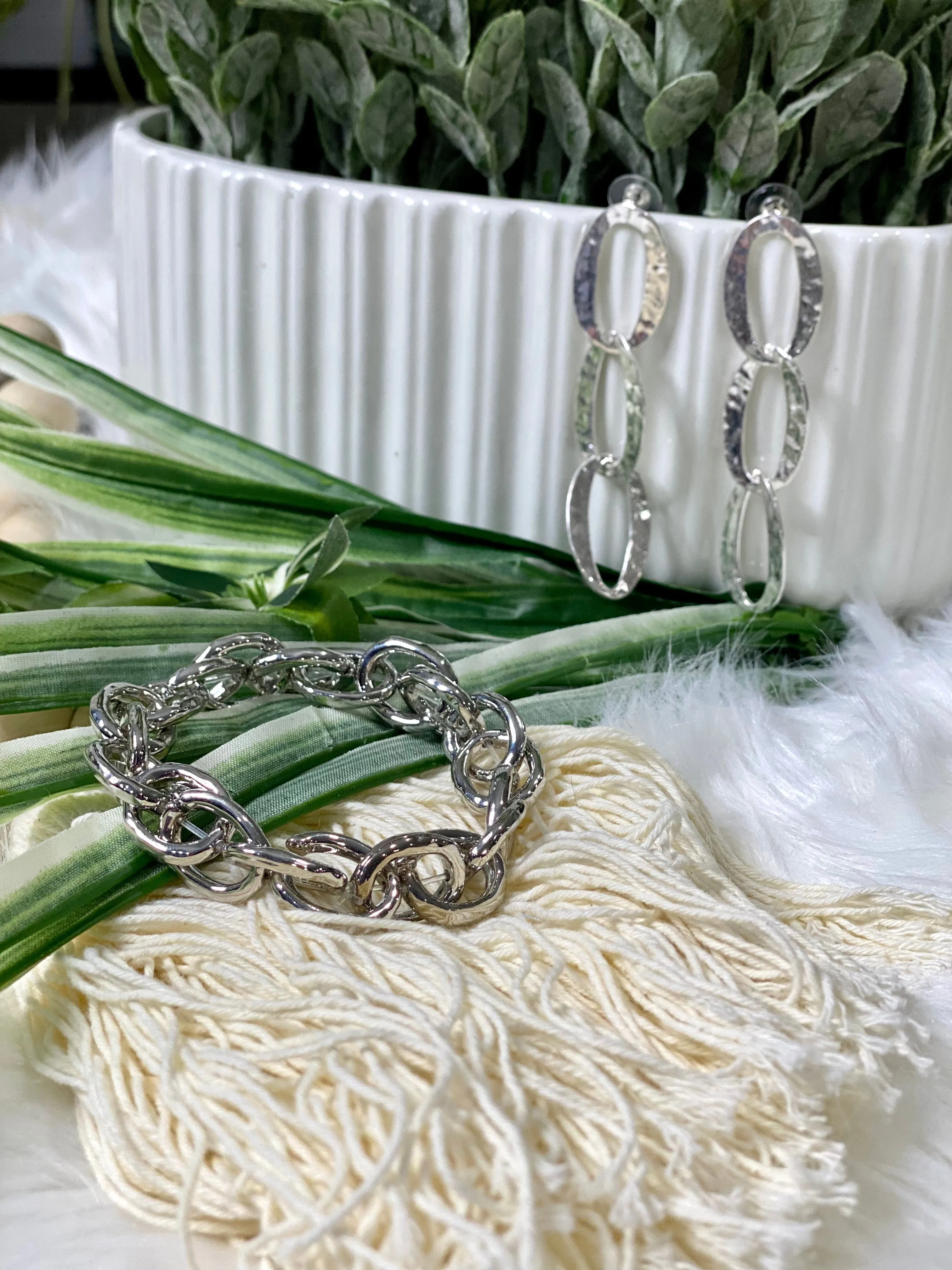 Chunky Chain Link Earrings in Silver