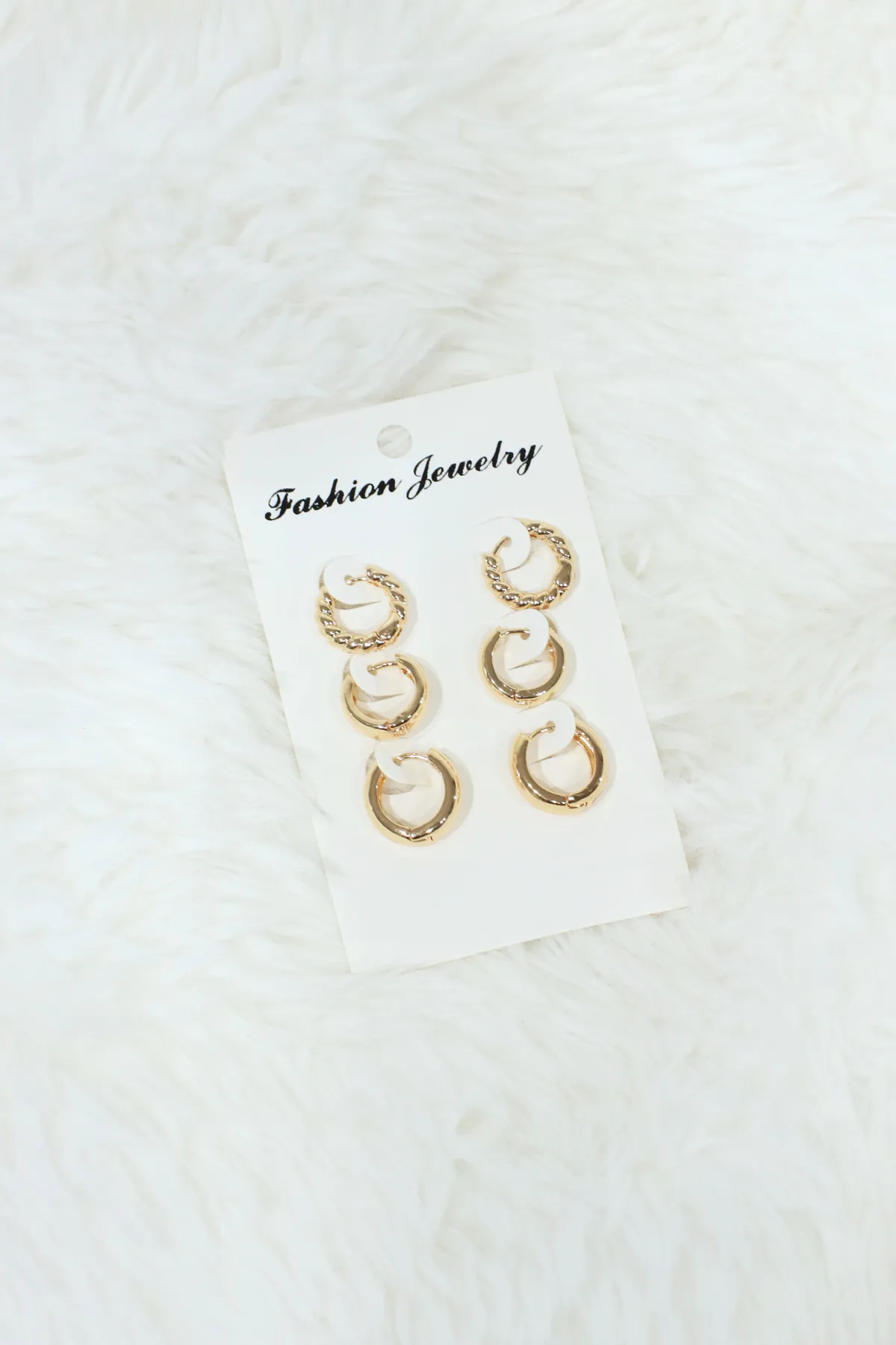 GOLD CHUNKY HOOPS