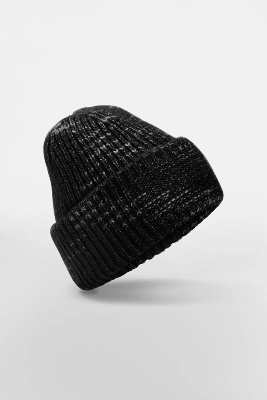 Käännettävä chunky patch pipo