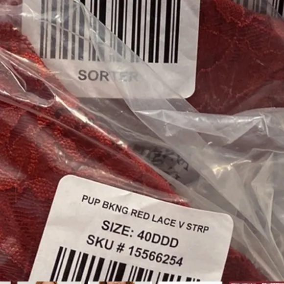 LAST ONE Torrid Size 40DDD Red Lace Push-Up Plunge V Strap Bra NWT