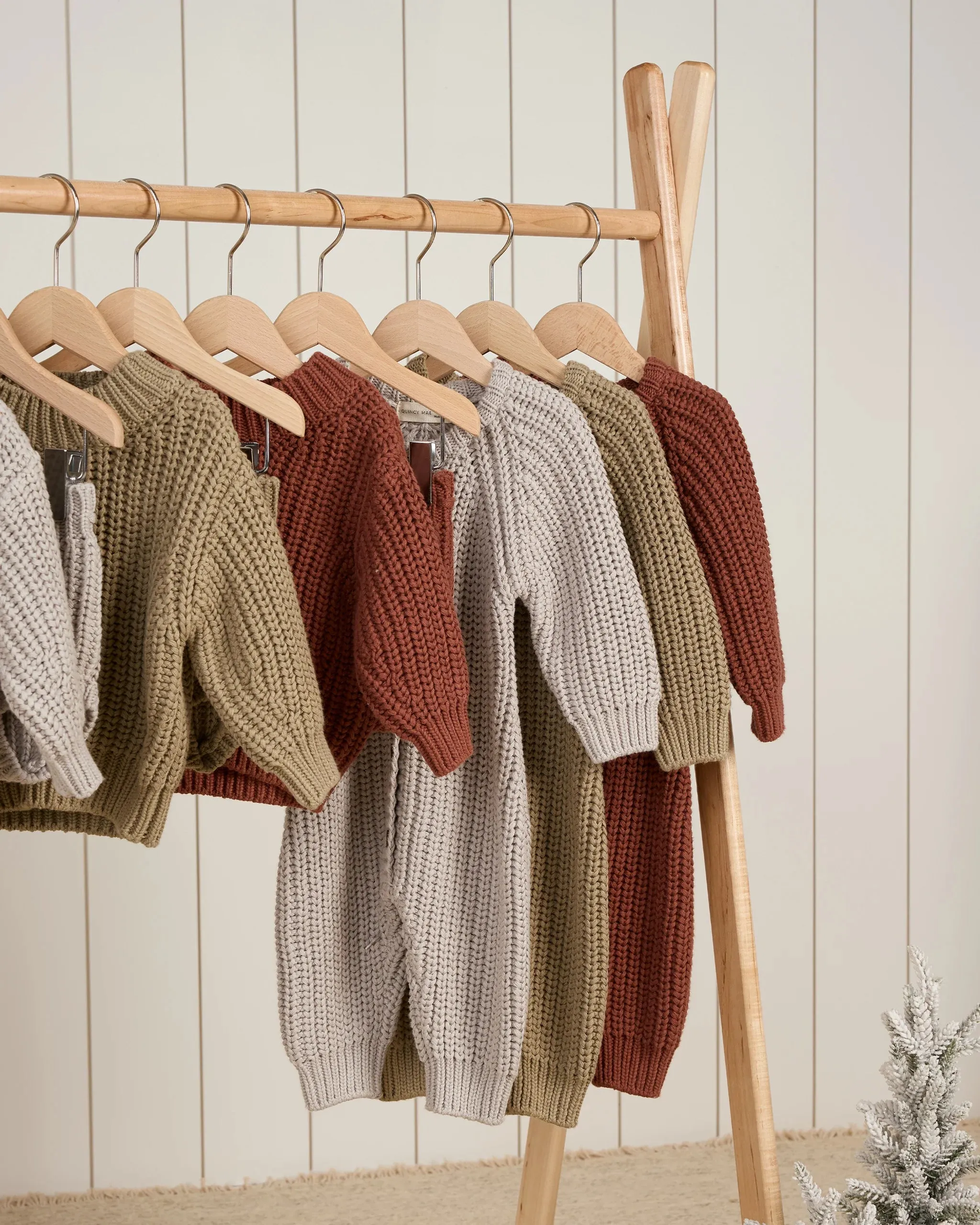 QUINCY MAE Organic Chunky Knit Jumpsuit || Cranberry