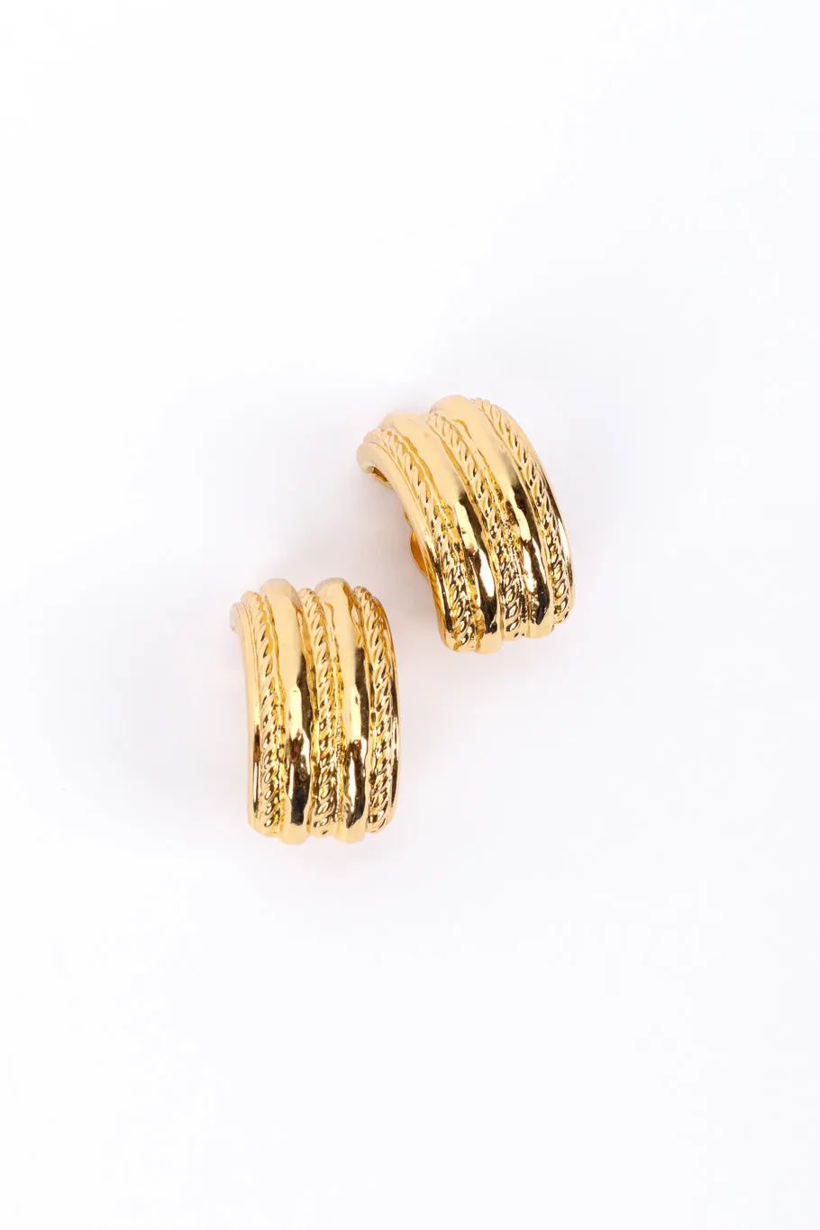 Ribbed Demi Hoop Earrings