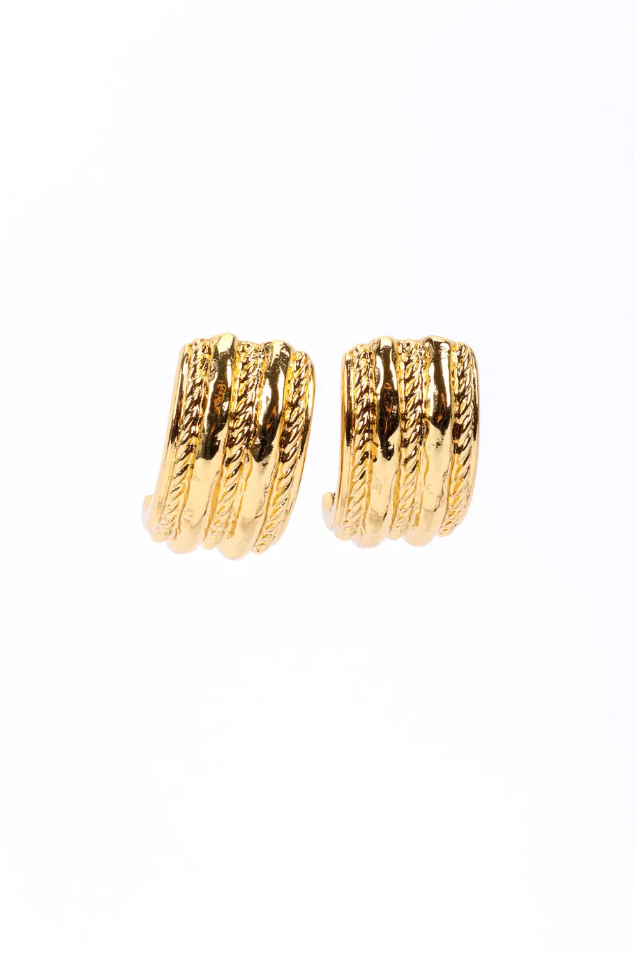 Ribbed Demi Hoop Earrings