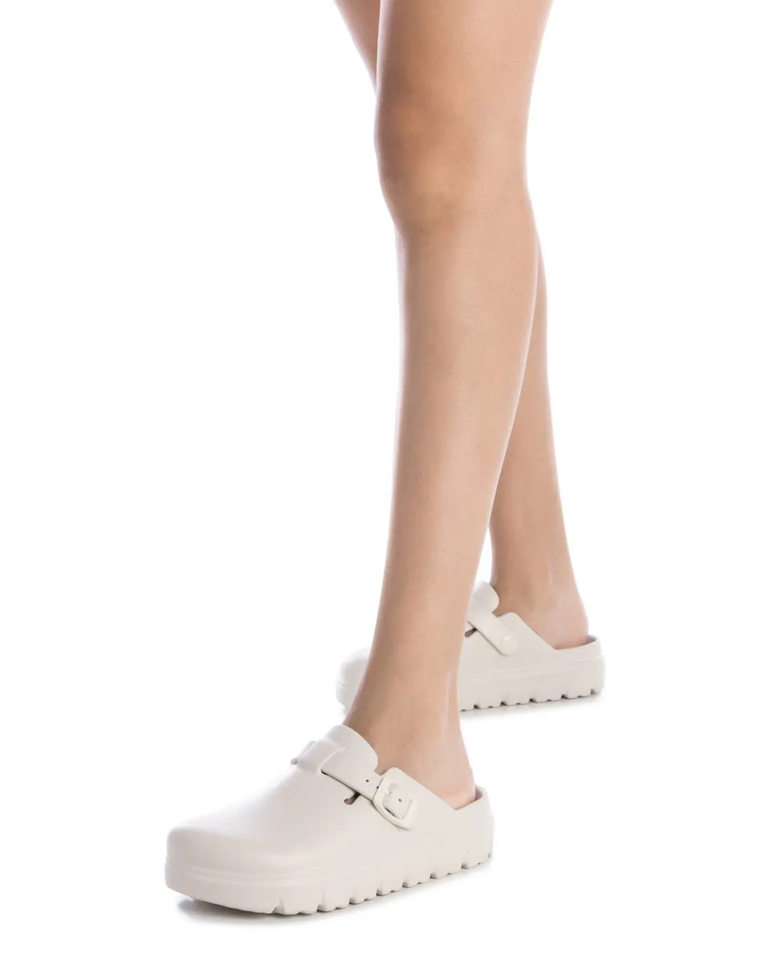 XTI Women's clogs 144137